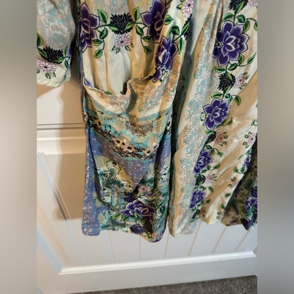 Molly Green Purple Boho Floral Festival Top - Picture 4 of 9